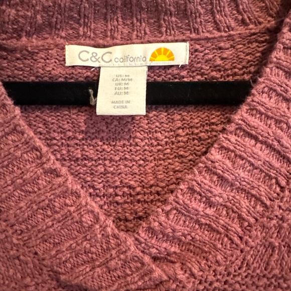 C&C California V-Neck Sweater - Dusty Rose - Picture 3 of 7